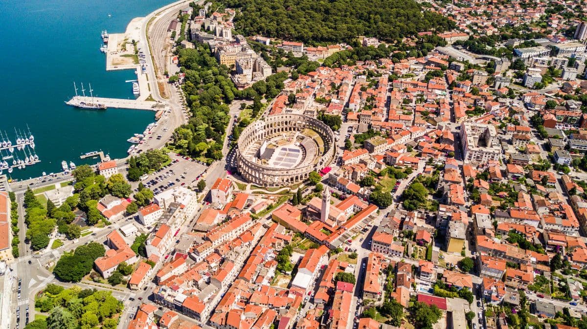 Pula 3